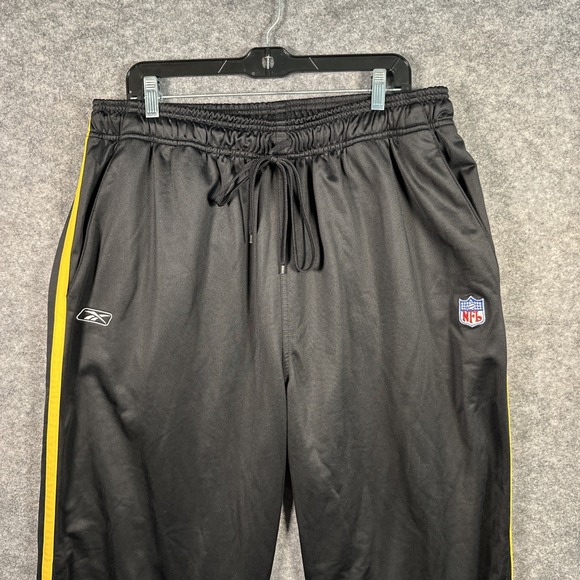 NFL TEAM Apparel Pittsburgh Steelers Men's Track Pants and Shorts Combo 2XL - Picture 1 of 10
